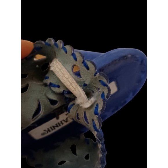 Manolo Blahnik Blue Suede Sling Back Open Pattern High Heel Sandals Size 39.5 - Picture 7 of 12